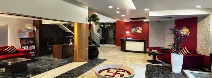 862/The White Klove - New Delhi 02.jpg